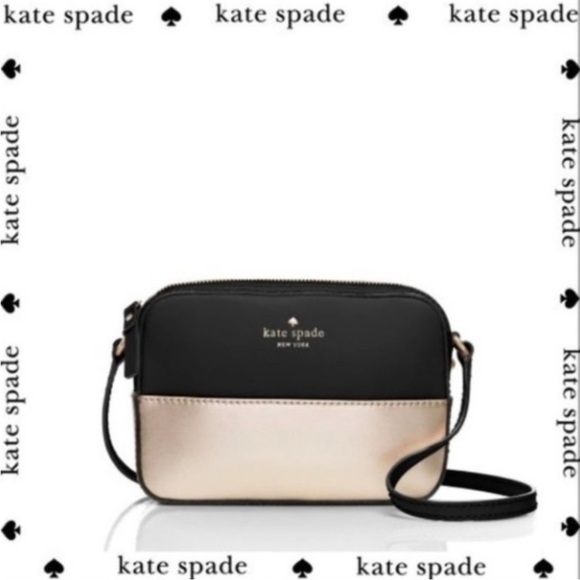 kate spade Handbags - Kate Spade $178 Ivy Street Clover Crossbody Genuine Cowhide Leather Black Gold